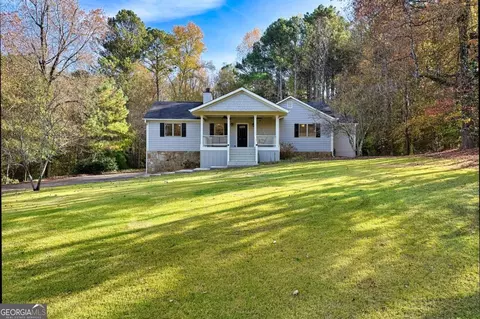 228 Holly Creek Way, Woodstock, GA 30188