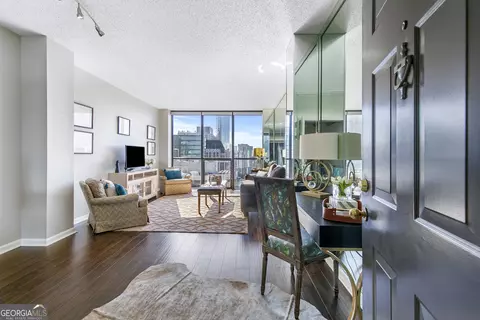 1280 W Peachtree St NW #3806, Atlanta, GA 30309