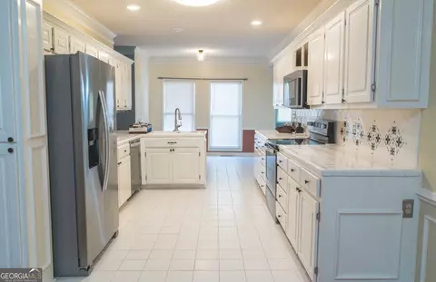 Kitchen - 223 Village Dr, Lagrange, GA 30240 photo 1 of 2