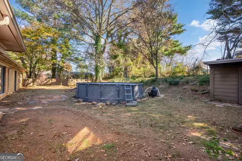 Exterior - 292 Chenocetah Dr, Cornelia, GA 30531 photo 8 of 13
