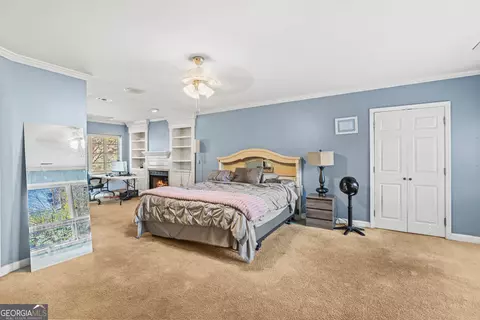Bedroom - 292 Chenocetah Dr, Cornelia, GA 30531 photo 3 of 8