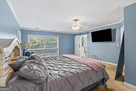 Bedroom - 292 Chenocetah Dr, Cornelia, GA 30531 photo 4 of 8