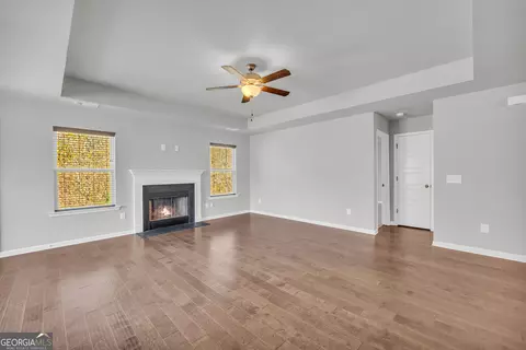 Living - 1065 Hebron Rd, Commerce, GA 30530 photo 8 of 9