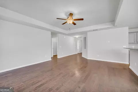 Entry Way - 1065 Hebron Rd, Commerce, GA 30530 photo 7 of 12
