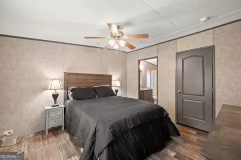Bedroom - 9 Dons Ct, Royston, GA 30662 photo 3 of 5