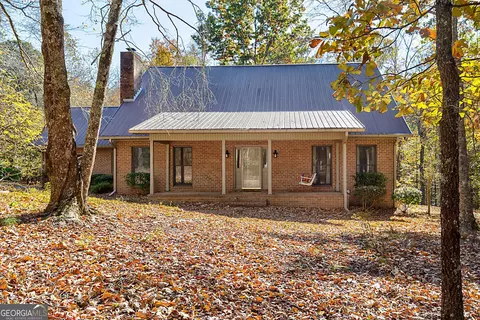 121 Oak Cir, Pine Mountain, GA 31822