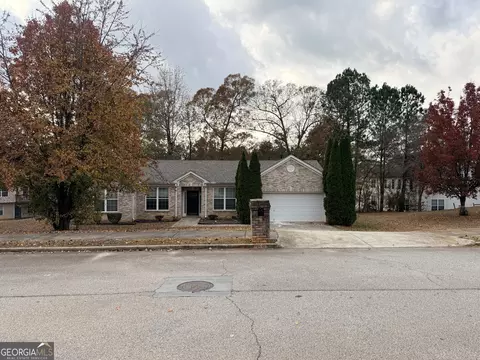 4561 Browns Mill Close, Lithonia, GA 30038