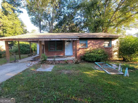 1102 Green St, Warner Robins, GA 31093