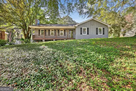 4811 Elam Rd, Stone Mountain, GA 30083