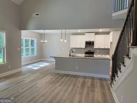 92 Commanche Cir, Williamson, GA 30292 photo 14