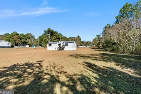 Exterior - 757 Manhole Rd, Bainbridge, GA 39817 photo 2 of 4