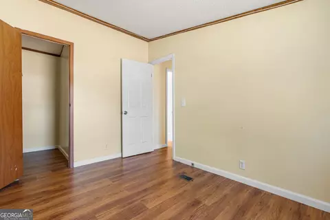 Bedroom - 757 Manhole Rd, Bainbridge, GA 39817 photo 2 of 3