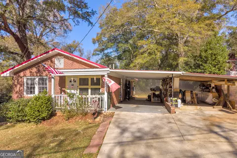 62 Oak St, Elberton, GA 30635
