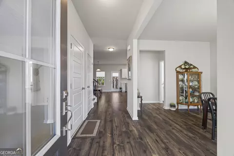 Entry Way - 321 Quail Forest Cir, Toccoa, GA 30577 photo 1 of 17