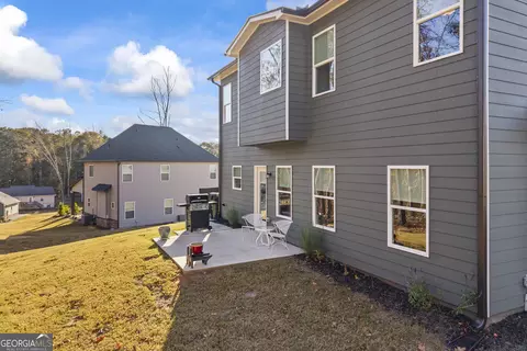 Exterior - 321 Quail Forest Cir, Toccoa, GA 30577 photo 7 of 13