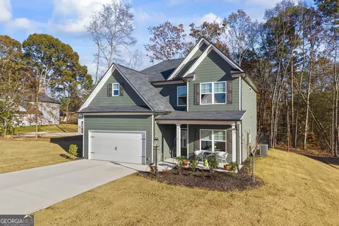 Exterior - 321 Quail Forest Cir, Toccoa, GA 30577 photo 2 of 13