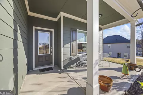 Exterior - 321 Quail Forest Cir, Toccoa, GA 30577 photo 5 of 13