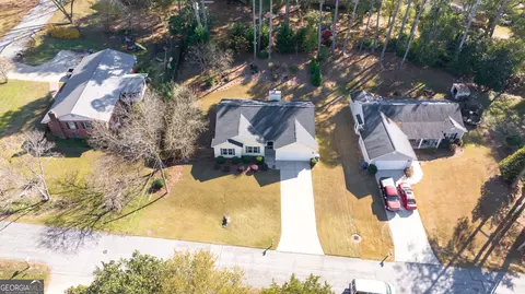 View/Area - 172 Settle St, Winder, GA 30680 photo 2 of 16