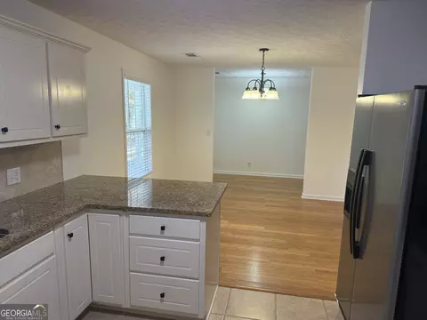 104 Cedar Ridge Dr, Lagrange, GA 30241 photo 5