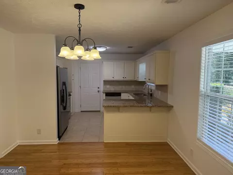 104 Cedar Ridge Dr, Lagrange, GA 30241 photo 6