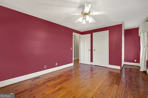 Bedroom - 104 E Valley Rd NE, Rydal, GA 30171 photo 7 of 9