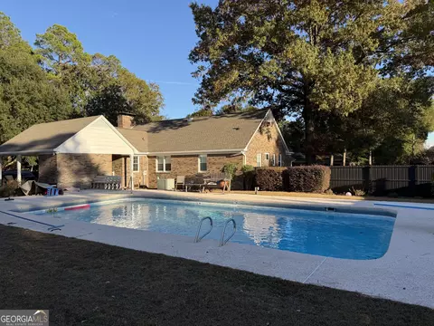 Exterior - 504 Payne Pl, Dublin, GA 31021 photo 8 of 8