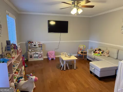 Living - 504 Payne Pl, Dublin, GA 31021 photo 1 of 1