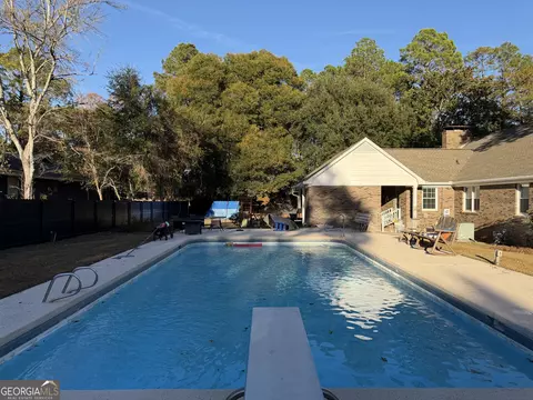 Exterior - 504 Payne Pl, Dublin, GA 31021 photo 7 of 8