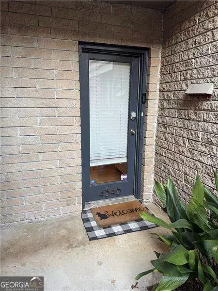 4345 Chastain Walk NE #45, Atlanta, GA 30342