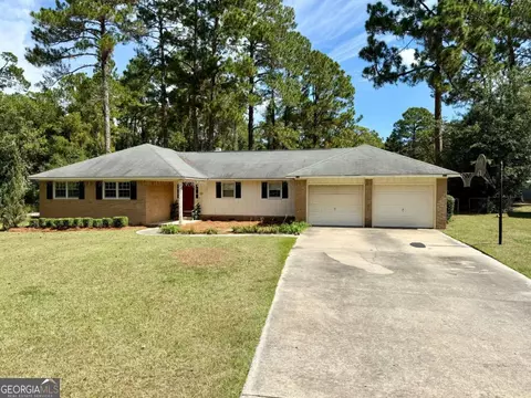 2225 Meadowbrook Dr #NA, Tifton, GA 31794