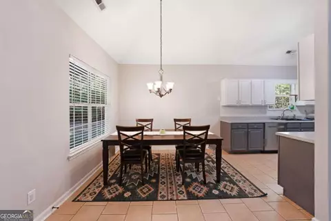 Dining - 101 Apache Pointe Dr, Senoia, GA 30276 photo 2 of 2