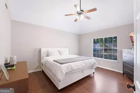 Bedroom - 101 Apache Pointe Dr, Senoia, GA 30276 photo 1 of 6