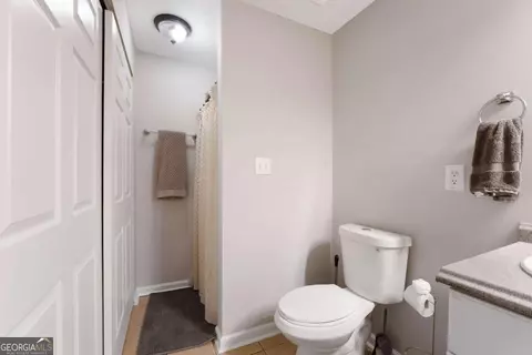 Bath - 101 Apache Pointe Dr, Senoia, GA 30276 photo 2 of 3