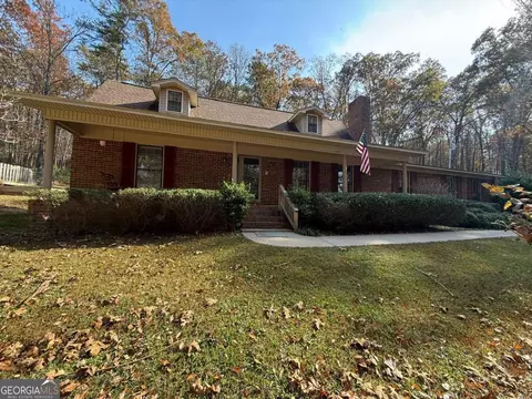 403 S Sequoyah Cir NE, Calhoun, GA 30701