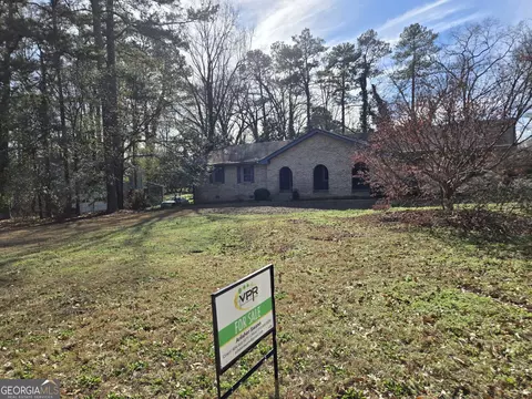 2653 Greenvalley Ct, Snellville, GA 30078