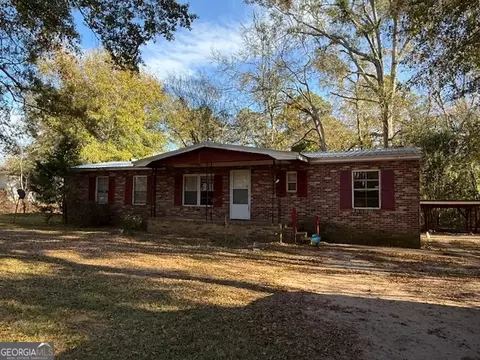 138 Deacon J Simmons Rd SW, Milledgeville, GA 31061