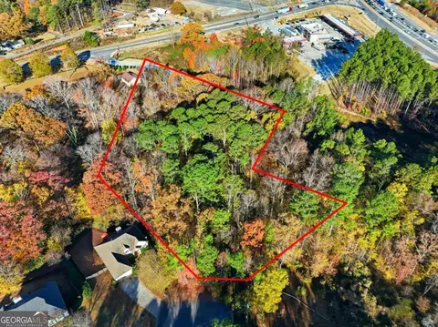 4077 N Shores Dr NW, Acworth, GA 30101