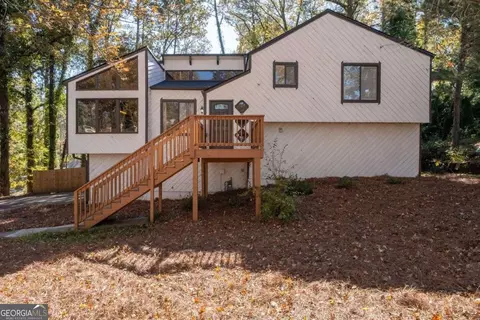 1718 Christie Dr NE, Marietta, GA 30066