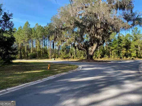 lot142 Beacon Pointe Pkwy, Waverly, GA 31565