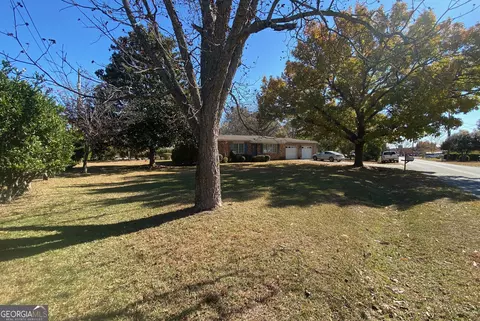 Exterior - 108 Arnold St, Centerville, GA 31028 photo 2 of 7