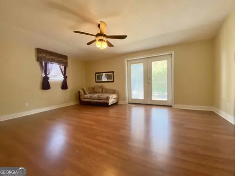 Living - 108 Arnold St, Centerville, GA 31028 photo 3 of 3