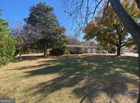 Exterior - 108 Arnold St, Centerville, GA 31028 photo 3 of 7