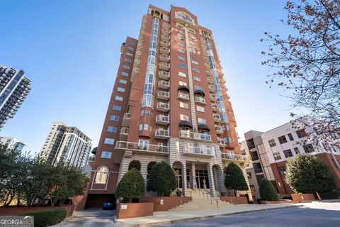 3435 Kingsboro Rd NE, Atlanta, GA 30326