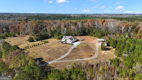 338 Forest Ln, Woodbury, GA 30293