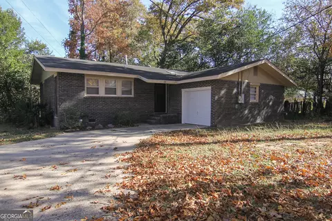 98 Peachtree Pl, Warner Robins, GA 31088