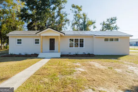 47 S Miller St, Lakeland, GA 31635
