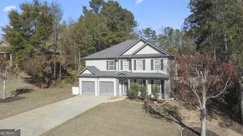 185 Renwick Dr, Senoia, GA 30276