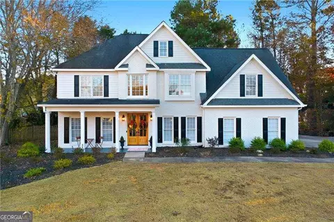 2850 Sawnee View Dr, Cumming, GA 30040