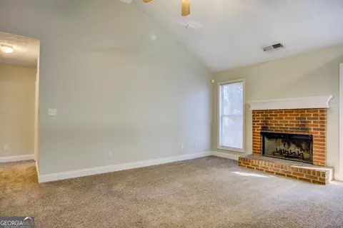 135 Shenandoah Dr, Covington, GA 30016 photo 10