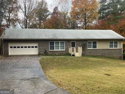 5052 Glaze Dr, Dunwoody, GA 30360